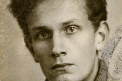 Лева Чешко